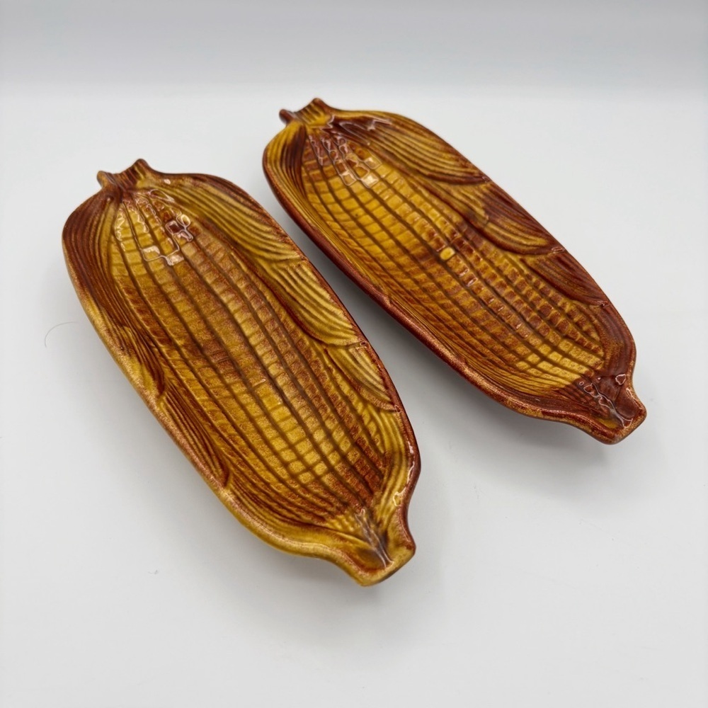 2 Ceramic Corn on the Cob Dishes Vintage California USA Farmhouse Chic